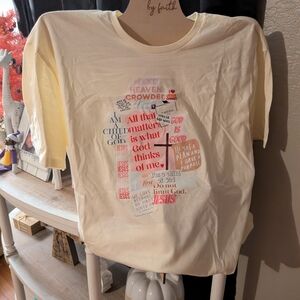 Gildan Cream Graphic Tee - Short Sleeve